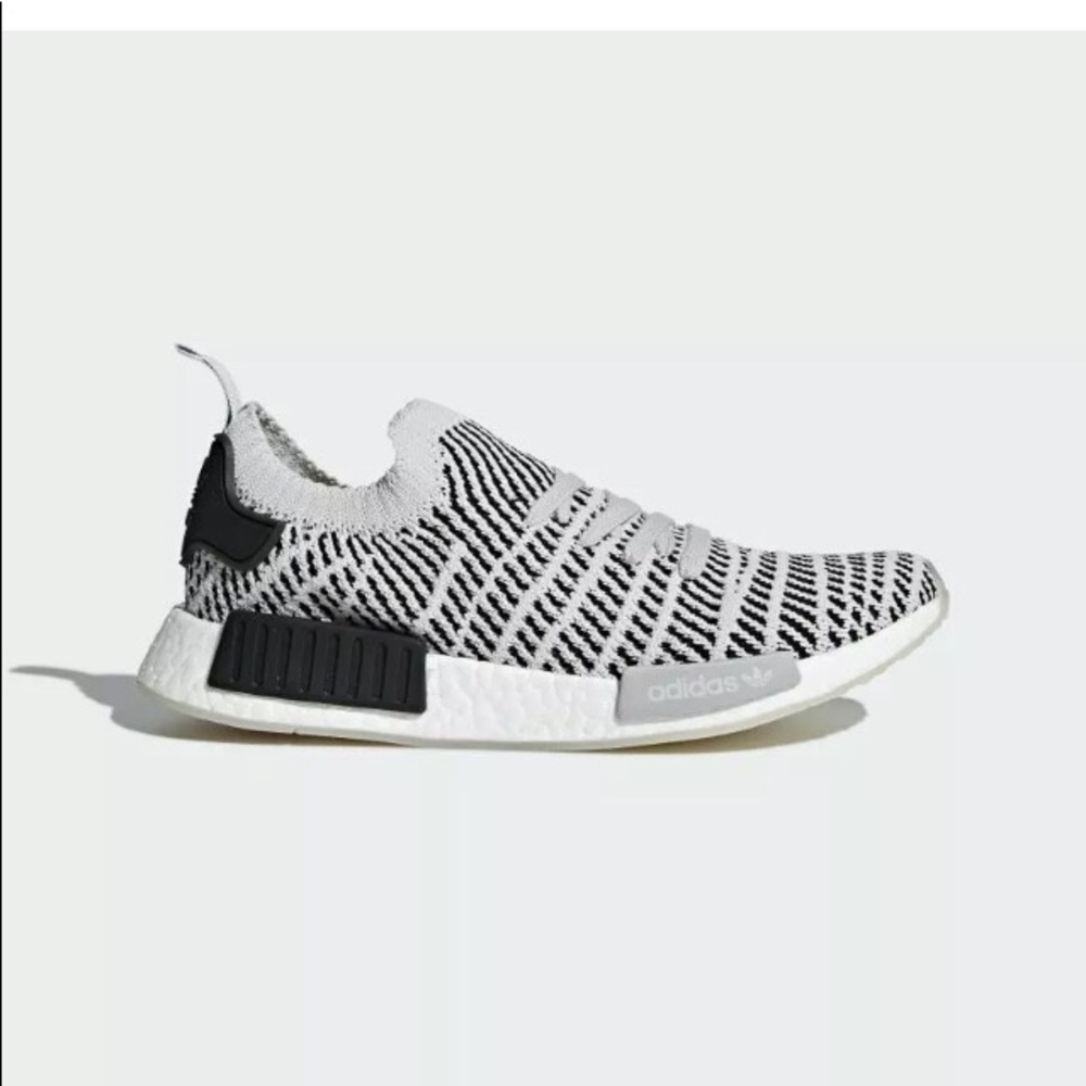 [Adidas] NMD R1 STLT Primeknit CQ2387 - Grey/Grey/ - Picture 2 of 5